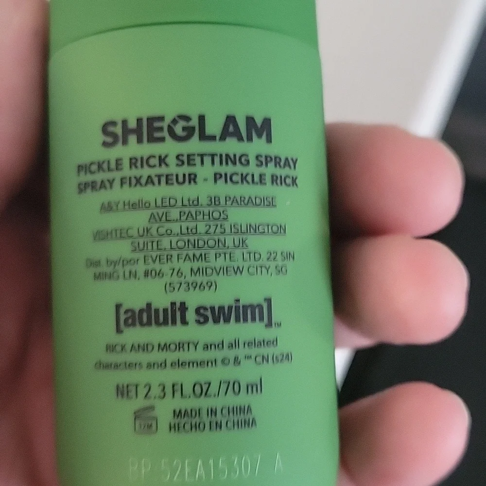 Glam Green Pickle Rick Setting Spray - Picture 2 of 5